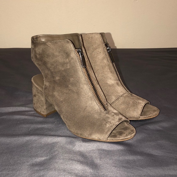 Coconuts by Matisse Shoes - Coconuts by Matisse Gray Suede Heels